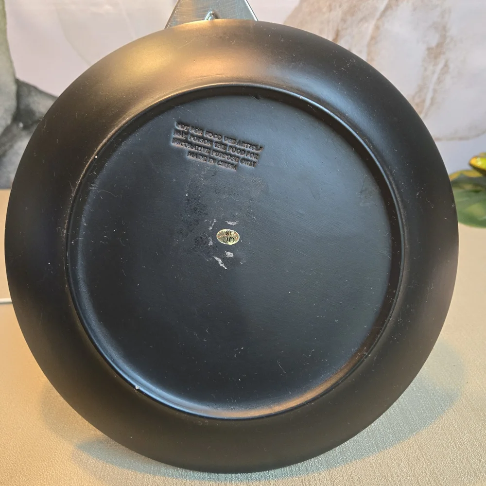 Decorative Plate in Black/Bronze w/ Poppy Design - Picture 3 of 9